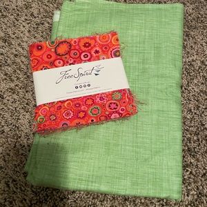 QUILT KIT: Sliced Charm Runner Kit